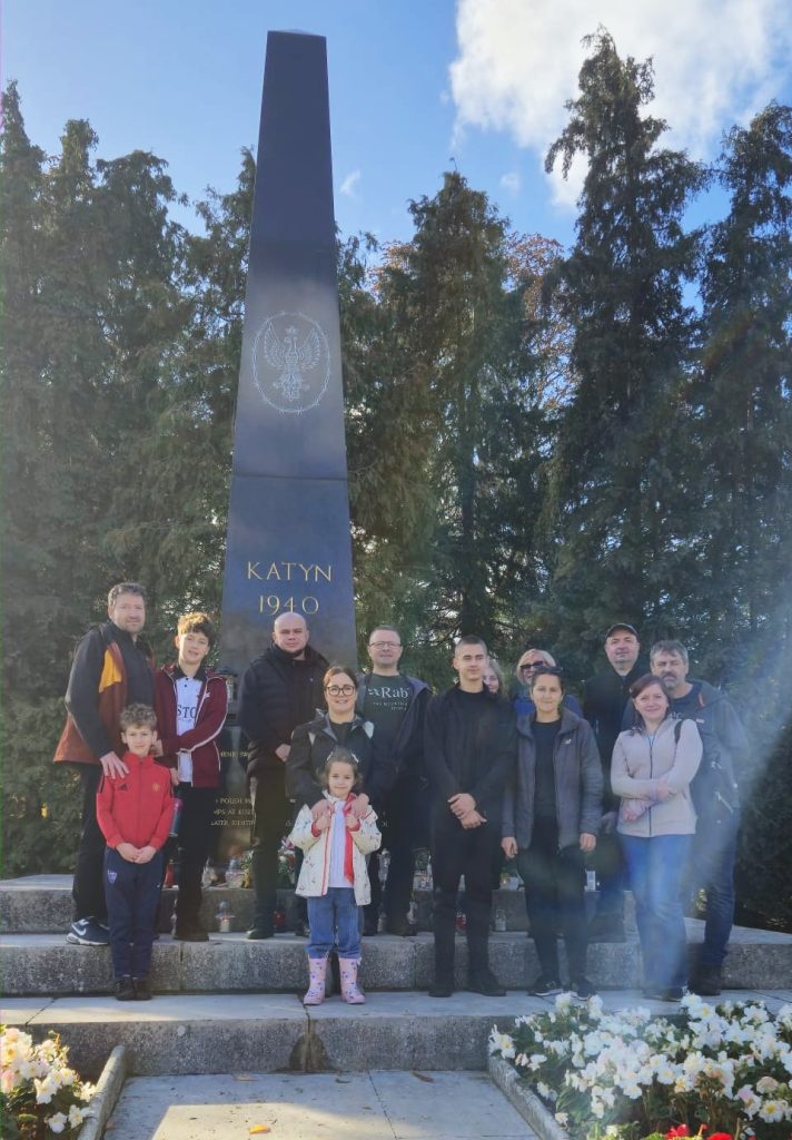 Pamiętamy – Dzień Wszystkich Świętych w hołdzie bohaterom.