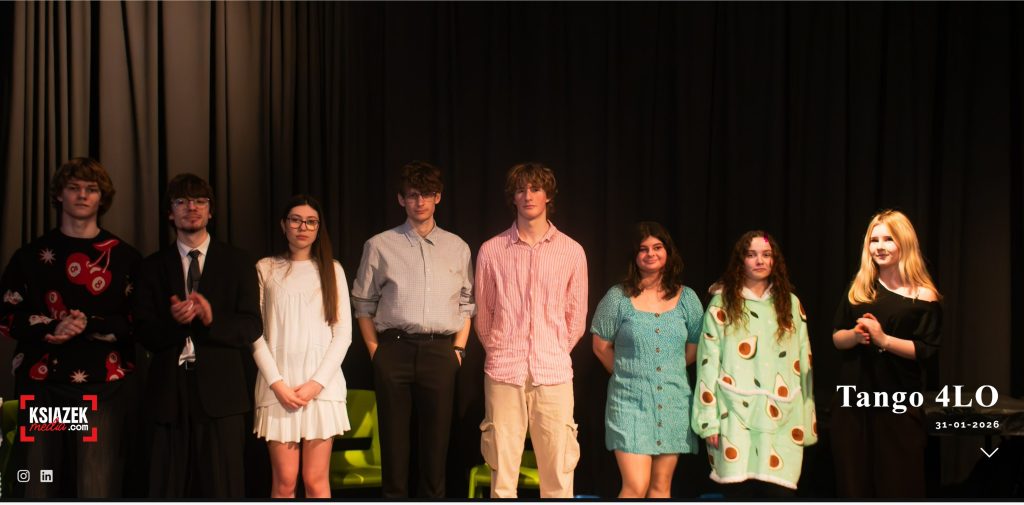 📚🎭 Dramatyczne czytanie „Tanga” Sławomira Mrożka 🎭